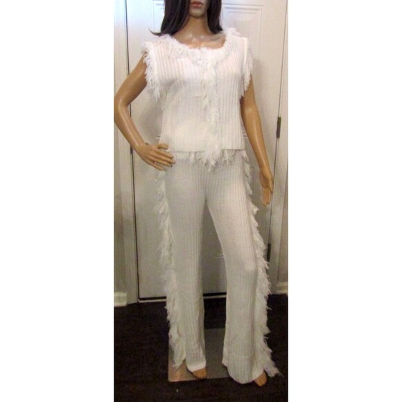 C.H.Y Fashion White Sweater Pant Set Cable Knit 2 Pc Fringe Tassel NWOT Size L - Picture 2 of 11